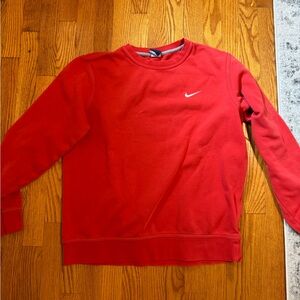 Nike Solo Swoosh Crewneck Sweatshirt. Size Large.